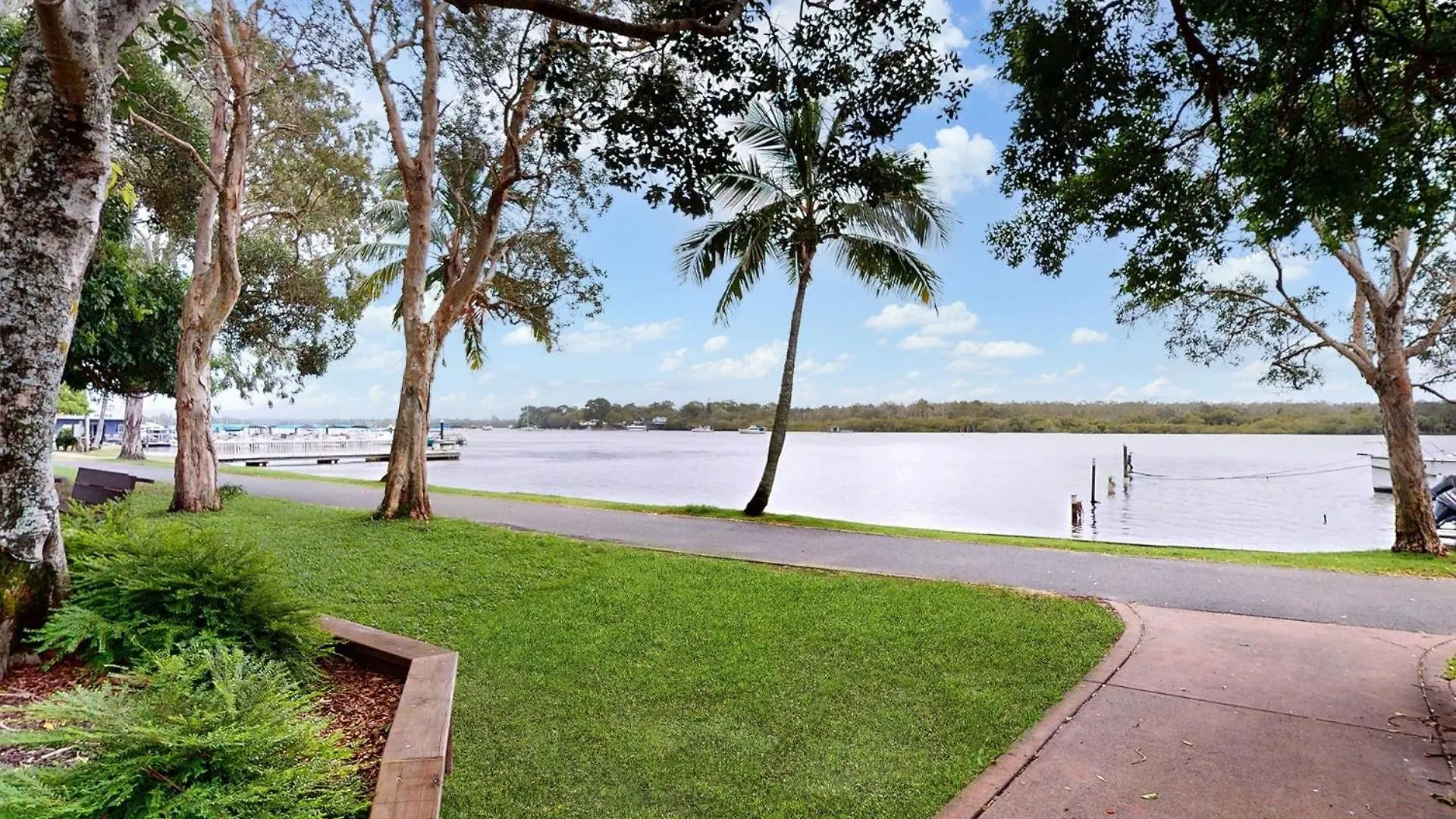 19 Colonial Apartment Noosaville 0*,  Australia